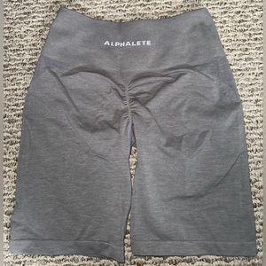 Alphalete Shorts - Storm Grey
